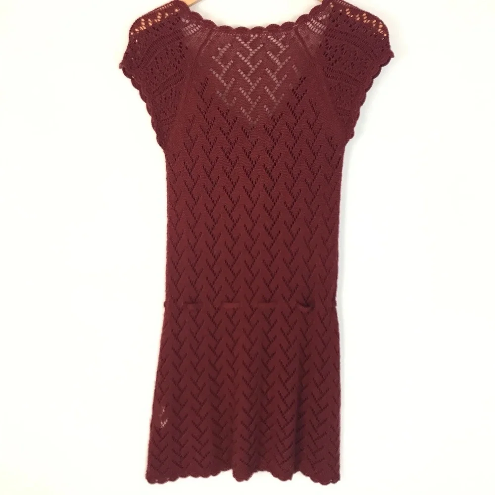 Gaminerie burgundy short sleeve crochet tunic sweater S-M